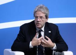 Gentiloni sul catasto risponde a Salvini: "Ue non massacra nessuno di tasse"