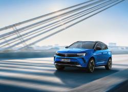il nuovo Opel Grandland è ordinabile in Italia, prezzi da € 29.350