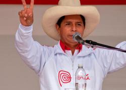 Perù, Pedro Castillo diventa Presidente ma è polemica: presunte irregolarità