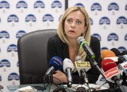 Fratelli d’Italia e la Costituzione, Lollobrigida: “Bella ma vecchia”