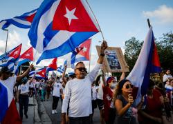 Accordo Cuba-USA, L’Avana rilascia 533 prigionieri politici cubani, Biden toglie l’isola dalla lista nera dei paesi “terroristi”, sotto embargo dal 1958