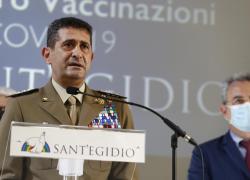 Covid, Figliuolo vuole obbligare giovani a vaccinarsi: "Fondamentale per bloccare pandemia" 