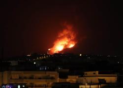 Incendi Calabria ultime notizie: arrivano i rinforzi, inferno in autostrada VIDEO