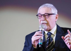 Giorgio Lopez morto, doppiatore e attore fratello di Massimo Lopez. Aveva 74 anni