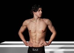 Chi è Simone Barlaam, origini, genitori, disabilità, altezza, fidanzato: tutto sul campione di nuoto