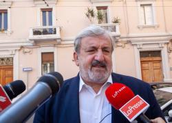 Emiliano sfida il Pd ed elogia Salvini: "Sta facendo grande sforzo per il Paese"