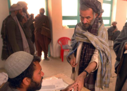 Kabul, talebani celebrano il ritiro Usa: "Vittoria di tutti noi"