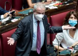 Green pass obbligatorio sui treni, Borghi: "Il blocco? Qualcuno avrebbe goduto"