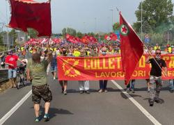 Gkn Firenze, licenziamenti ritirati. Fiom Cgil: "Oggi vincono le tute blu"