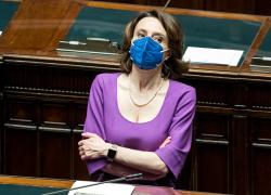 Green pass, Bonetti: "Le famiglie hanno responsabilità di controllare le colf"