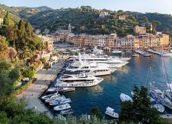 E' bagarre immobiliare a Portofino