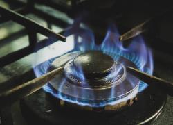 Rincari gas, energia elettrica e carburante, la Procura di Roma apre un'indagine