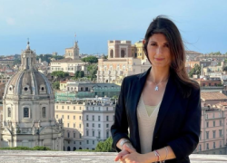 Expo 2030, Roma candidata ufficiale. Virginia Raggi esulta: "Daje"