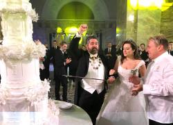 Russia, l'italiana Rebecca Bettarini sposa l’ultimo dei Romanov George Mikhailovich: prime nozze imperiali dopo più di 100 anni