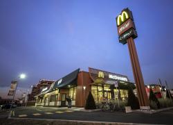 McDonald's si impegna nella lotta al cambiamento climatico: obiettivo emissioni zero entro il 2050
