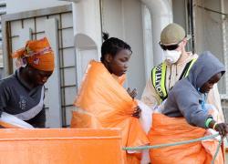 Migranti, Cei risponde a Paesi Ue che vogliono un muro: "Un'idea barbara"