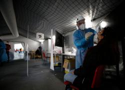 Green pass obbligatorio al lavoro, Viminale: “Imprese valutino tamponi gratis”