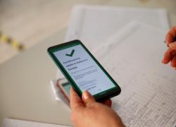 Green pass obbligatorio al lavoro dal 15 ottobre: regole, multe e controlli