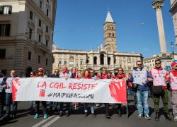 Assalto Cgil, manifestazione a Roma. I sindacati: "Siamo oltre 100mila"