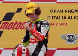 Marco Simoncelli, 10 anni fa il tragico incidente: il commovente ricordo del papà