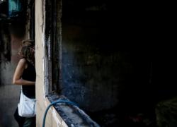 Roma, ritorna in casa propria dopo l'occupazione rom: "Potrebbe capitare a chiunque"