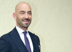  Covid, Bassetti smonta restrizioni: "Stiamo commettendo vero grande errore"