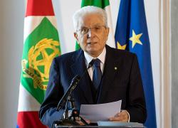 Violenza contro le donne, per Mattarella è un "fallimento della nostra società"