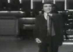 "Quant'è bello lu primm'ammore", la canzone più famosa di Toni Santagata: VIDEO