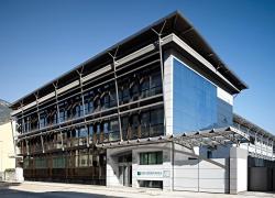 Gruppo Cassa Centrale e Gruppo Vetreria Cooperativa Piegarese: accordo da 20 mln per la sostenibilità ambientale