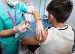 Covid, in Italia possibile quinta dose di vaccino in autunno 
