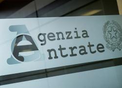 Irpef 2022,  quasi 300 euro al mese di risparmio per gli scaglioni medio-bassi: ecco come e da quando