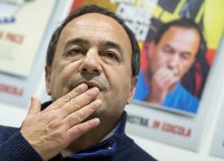 Mimmo Lucano, rese note le motivazioni della condanna: "Strumentalizzò l'accoglienza" 