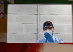 Covid, "virus creato in laboratorio di Wuhan da scienziati USA nell'ambito del progetto Drefuse": la tesi del biologo Ebright