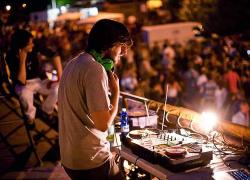 Discoteche chiuse fino al 31 gennaio, la rabbia dei gestori: "Governo delittuoso, siamo distrutti"