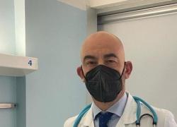Bassetti come il Marchese del Grillo: "Ho il curriculum più forte in Italia, n°1 nel mio campo, ho denunciato più di 100 'no-vax' e ricevo avances dagli uomini"