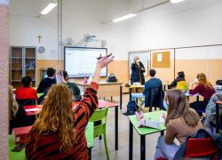 Rientro a scuola, la proposta dei presidi: "2 o 3 settimane di Dad per raggiungere obiettivi"