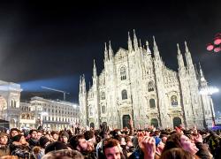 Aggressione di Capodanno a Milano, l'inchiesta si allarga: almeno 5 ragazze molestate