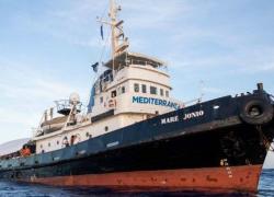 Michele Usuelli in missione come medico di bordo sulla Mar Jonio di Mediterranea Saving Humans