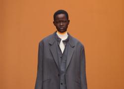 Zegna, alla Milano Fashion Week l’inno al progresso che supera le convenzioni