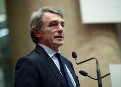 David Sassoli, post d'odio sui social dopo la sua morte: deferito l'autore
