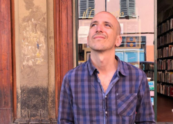 Chi è Giovanni Truppi, fidanzata, Instagram: Sanremo 2022 con "Tuo padre, mia madre, Lucia"