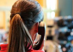 Call center, nuove regole per bloccare chiamate su cellulare e telefono fisso