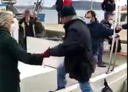 Ischia, isolani senza Super Green pass partono per Monte di Procida su barche private: VIDEO