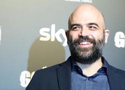 Roberto Saviano ci riprova con il Sanremo "sovranista" e la supercazzola della censura meloniana