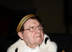 Chi è Luc Montagnier, moglie, figli, tesi sui vaccini del virologo No-Vax che ha scoperto il virus HIV