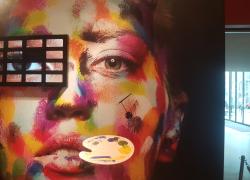 realme, “Cattura la luce”, al Bistrot del Mudec l'arte si fonde con la tecnologia
