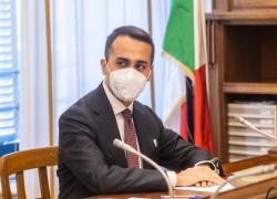Russia, pronte le sanzioni dell'Ue. Di Maio: "Italia convinta nel procedere su questa strada"