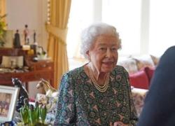 Regina Elisabetta lascia per sempre Buckingham Palace: cosa c'è dietro