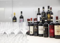 Vino, Gianna Nannini alla giornata inaugurale della Settimana delle “Anteprime di Toscana” promossa da Regione Toscana e Camera di Commercio di Firenze 