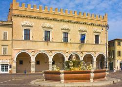 Pesaro sarà Capitale italiana della cultura per il 2024, l'annuncio di Franceschini